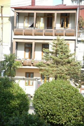  Guest House Heracles  Батуми